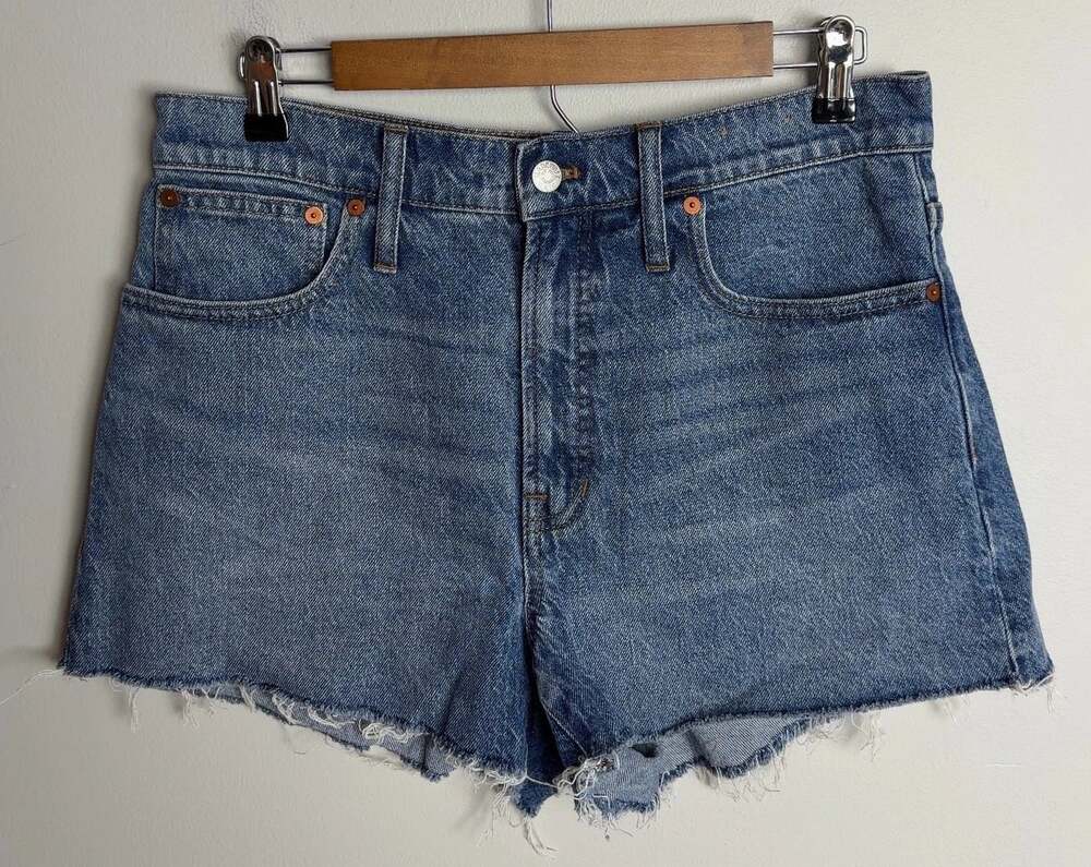 Madewell The Perfect Jean Short Size 30 Medium Wash Raw Hem Denim Women’s